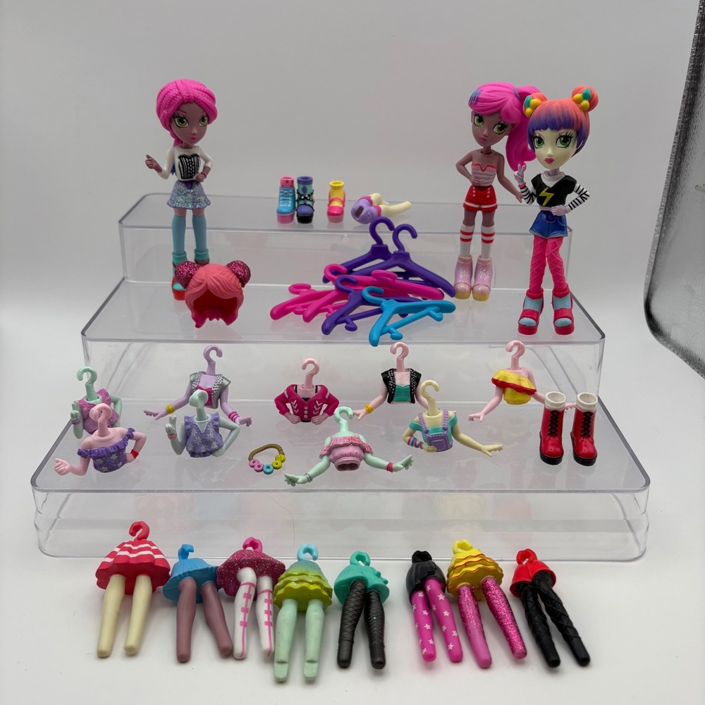 Off The Hook Style Dolls Lot Mix and Match Fashion Dolls Outfits and Accessories